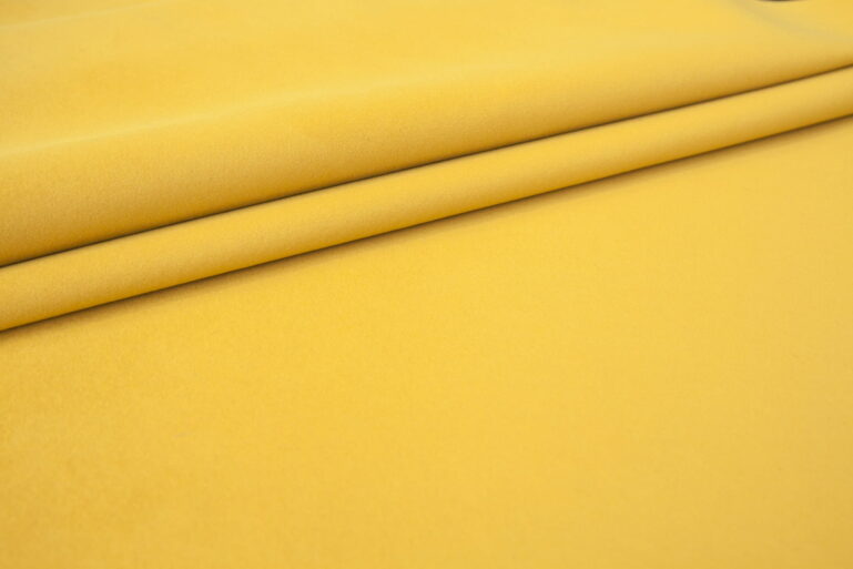 Tkanina tapicerska Matt Velvet 48 sunny yellow - obrazek 2