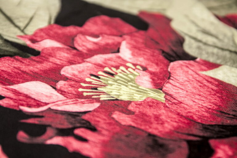 Tkanina obiciowa welur Peony scarlet - obrazek 4
