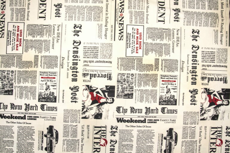 Tkanina obiciowa Mikrofaza Newspaper Gazeta - obrazek 5