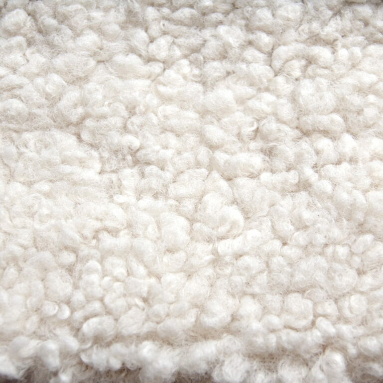 Tkanina obiciowa gruba bukla Lamm 01 cream - obrazek 5
