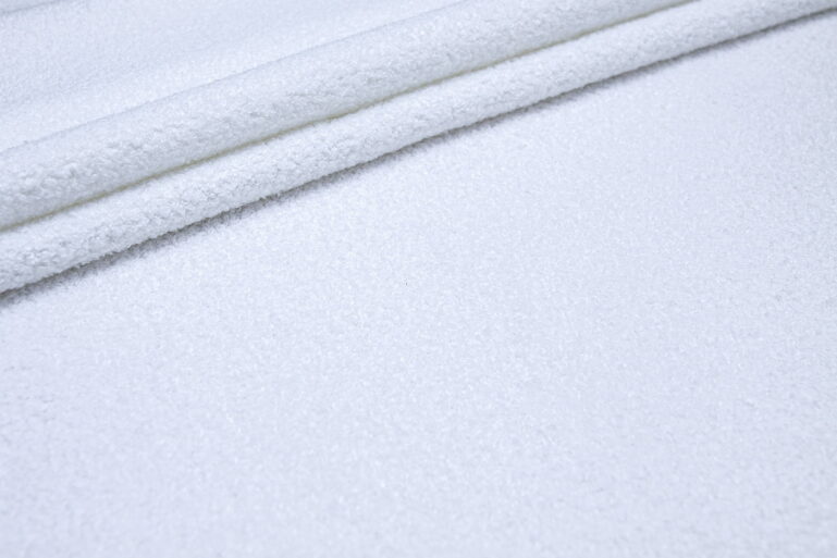 NOW OR NEVER 01 PURE WHITE 18 rPES  WATER REPELLENT  ☔️ - obrazek 2