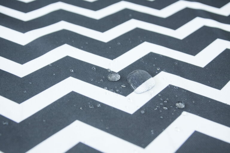 Tkanina wodoodporna Outdoor Zig-zag grafitowy - obrazek 5