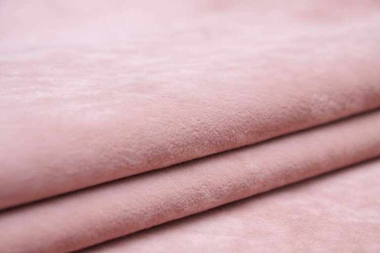 Tkanina obiciowa Cozy Velvet powder - obrazek 3