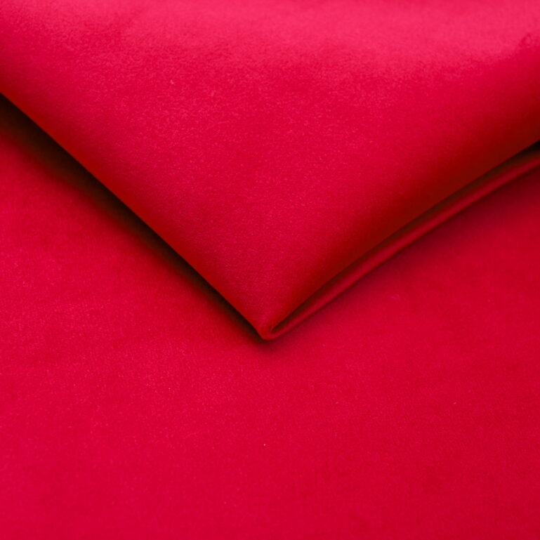 CHARLES RED 21