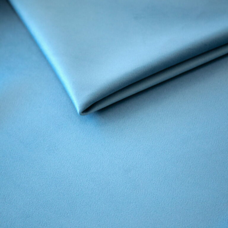 Tkanina obiciowa Togas pastel blue 5024