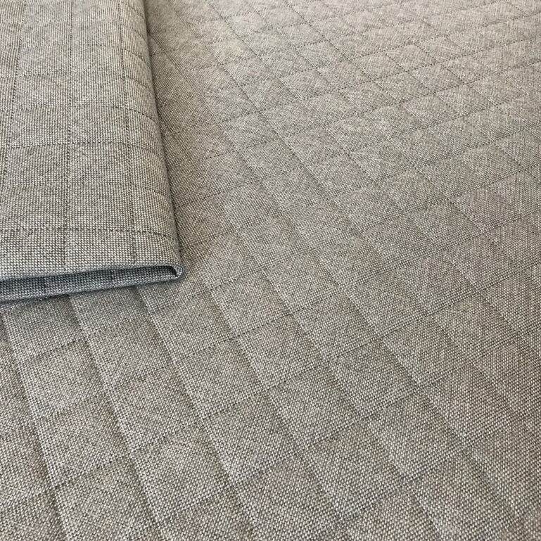 Tkanina obiciowa Inari 91 Grey Pikowany - obrazek 2