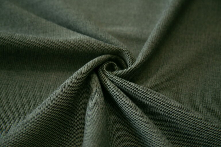 Tkanina obiciowa akustyczna GILMUR 06 OLIVE GREEN - obrazek 3
